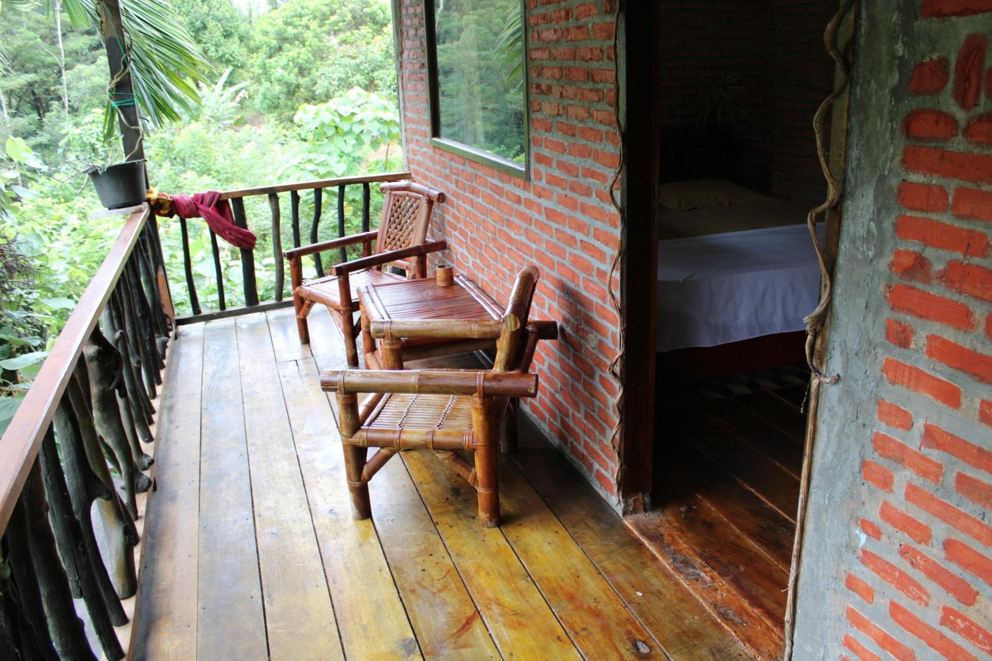 Mountain View Cottages & Villa Tangkahan Exterior photo